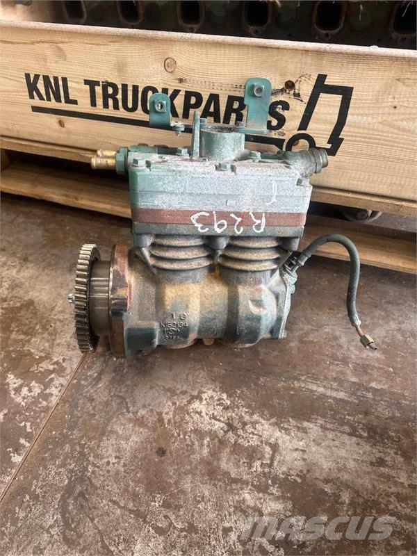 Volvo COMPRESSOR 23432718 محركات