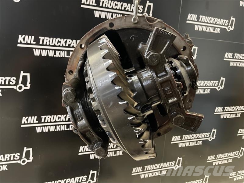 Volvo DIFF RSS1132A - 4.50 // 20729738 Axles