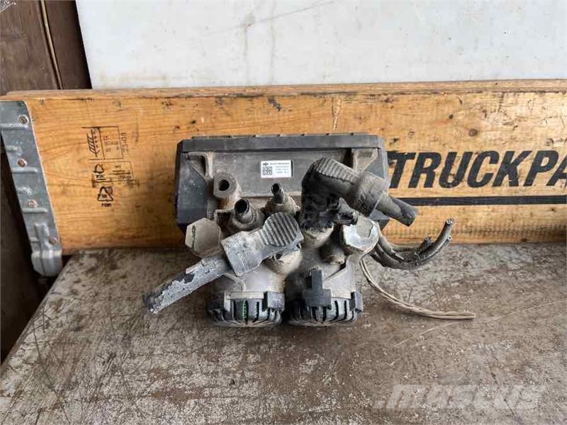 Volvo EBS VALVE 20428939 Chłodnice