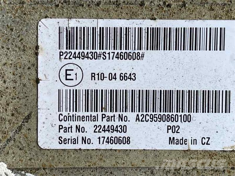 Volvo ECU 22449430 P02 Electronics
