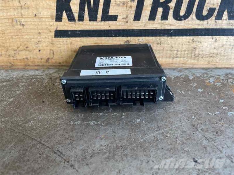 Volvo ECU 22722846 P02 Electronics