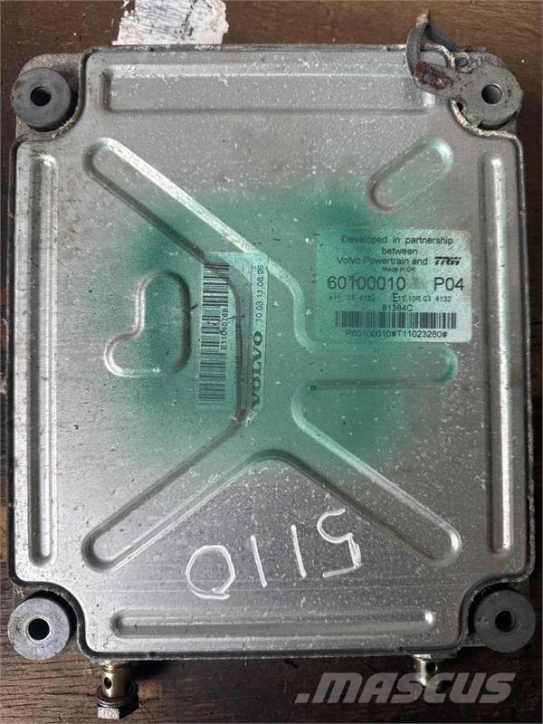 Volvo ECU 60100010 - P04 일렉트로닉스