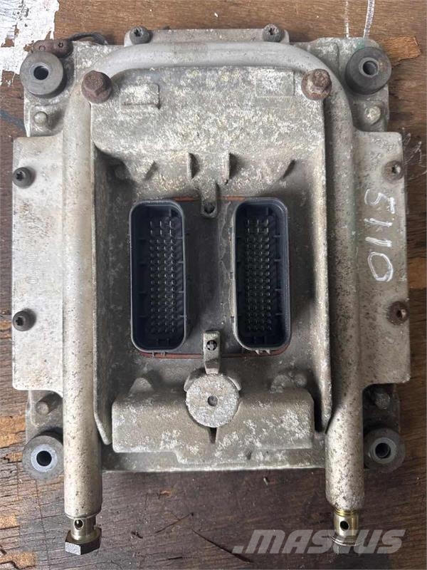 Volvo ECU 60100010 - P04 일렉트로닉스