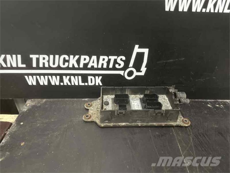 Volvo ECU CCIOM 22053761 Electronics