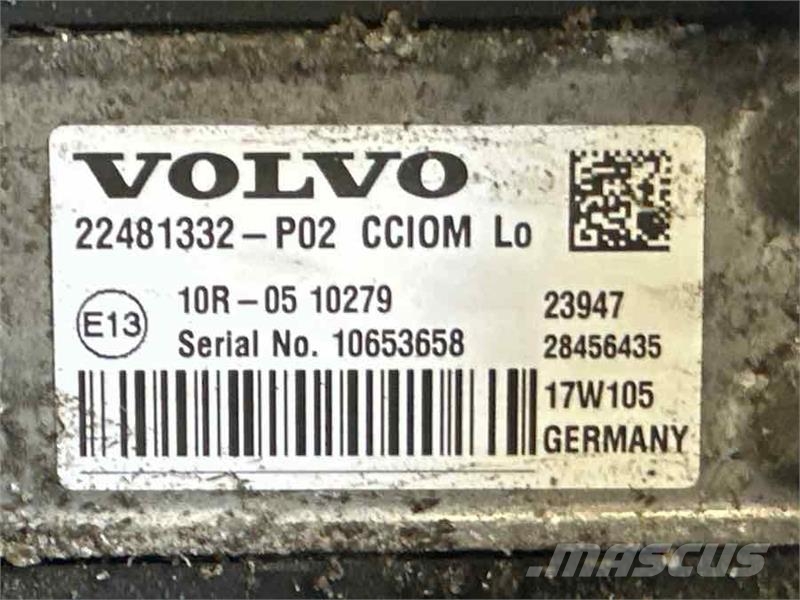 Volvo ECU CCIOM 22481332 일렉트로닉스
