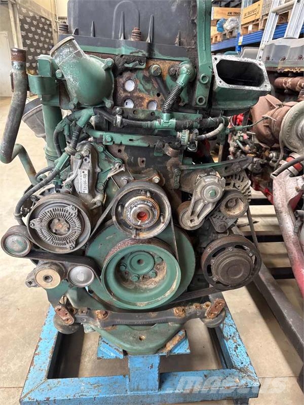 Volvo ENGINE D13C - 500 HP / VEB+ 21286046 Motores