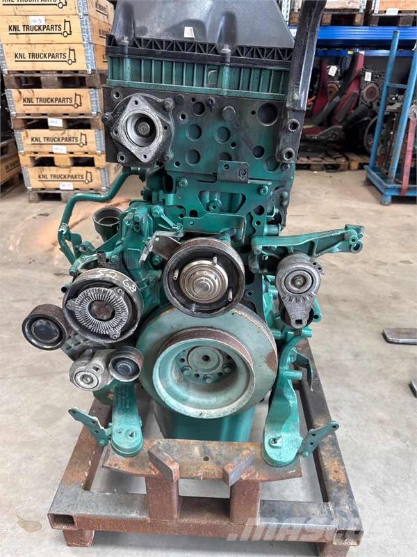 Volvo ENGINE D13K - 500 HP VEB+ K4 // 22692837 محركات