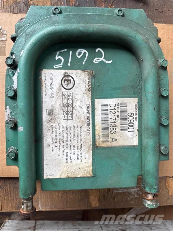 Volvo ENGINE ECU D12C / 380 -- 3161952 P01 일렉트로닉스