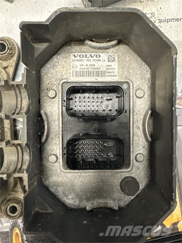 Volvo FCIOM 23140887 Electronics