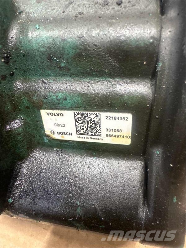 Volvo FUEL PUMP 21927874 + 22184352 Transport - Inne