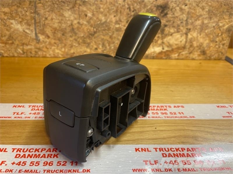 Volvo GEARSHIFT / LEVER 22230459 Gearkasser