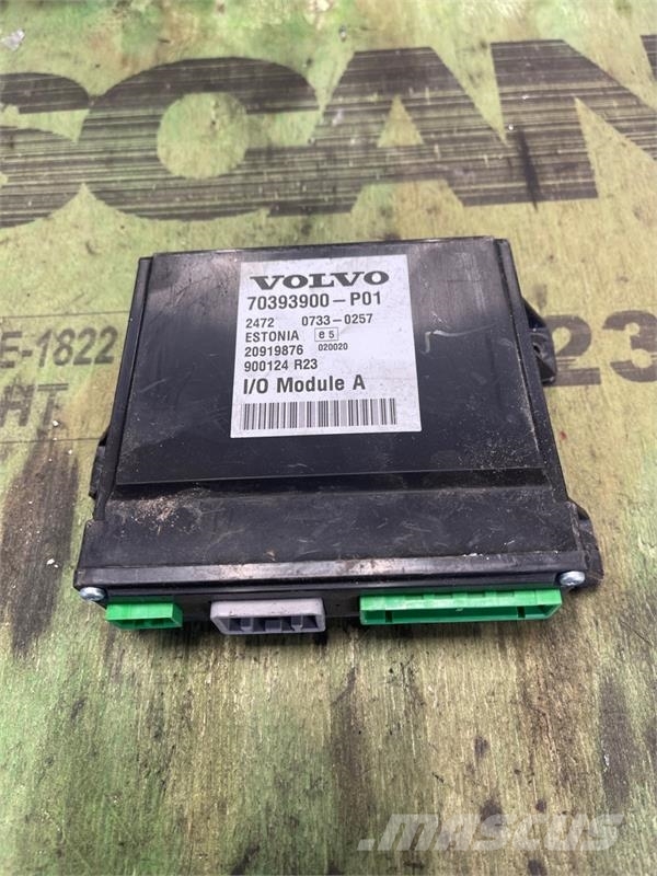 Volvo I/O-A MODULE 70393900 Electronics