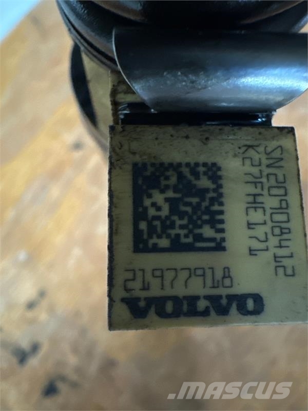 Volvo INJECTOR 21977918 Other components