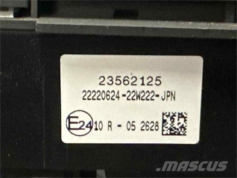 Volvo RADIO PANEL 23562125 Electronics