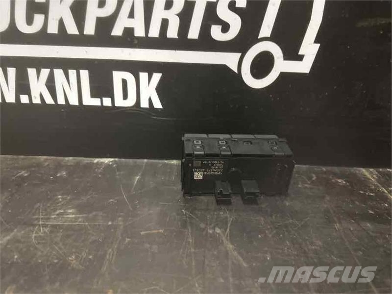 Volvo SWITCH MODULE 22026373 Electronics