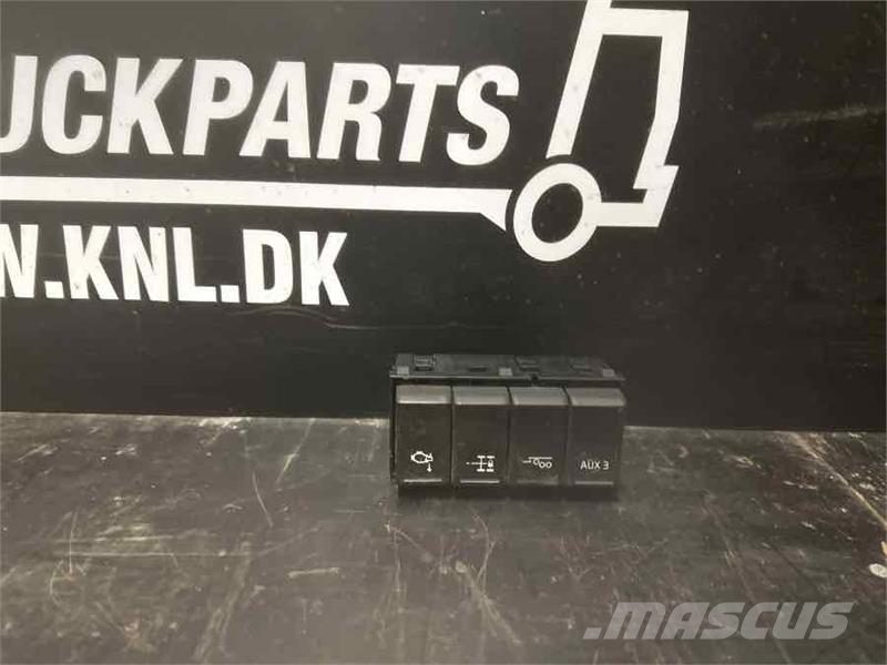 Volvo SWITCH MODULE 22026373 Electronics