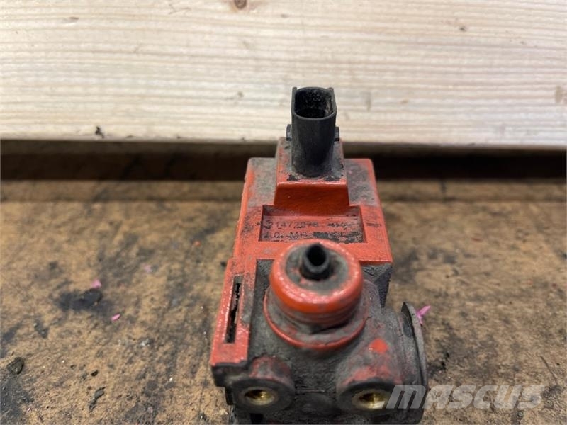 Volvo VALVE 21472978 Καλοριφέρ