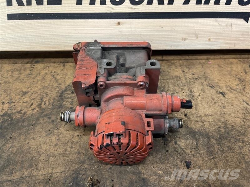 Volvo VALVE 22225550 Καλοριφέρ