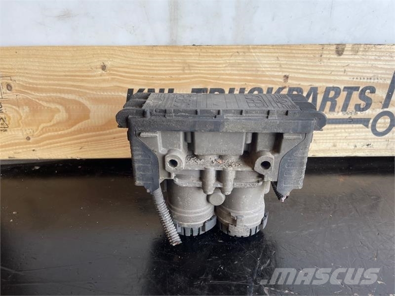 Volvo VALVE 22225554 Καλοριφέρ