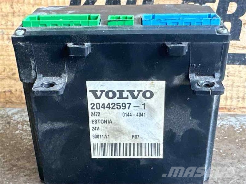 Volvo VECU ECU 20442597 Electronics