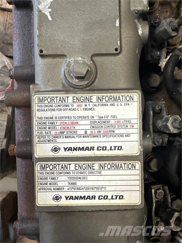 Yanmar TK486E Двигуни