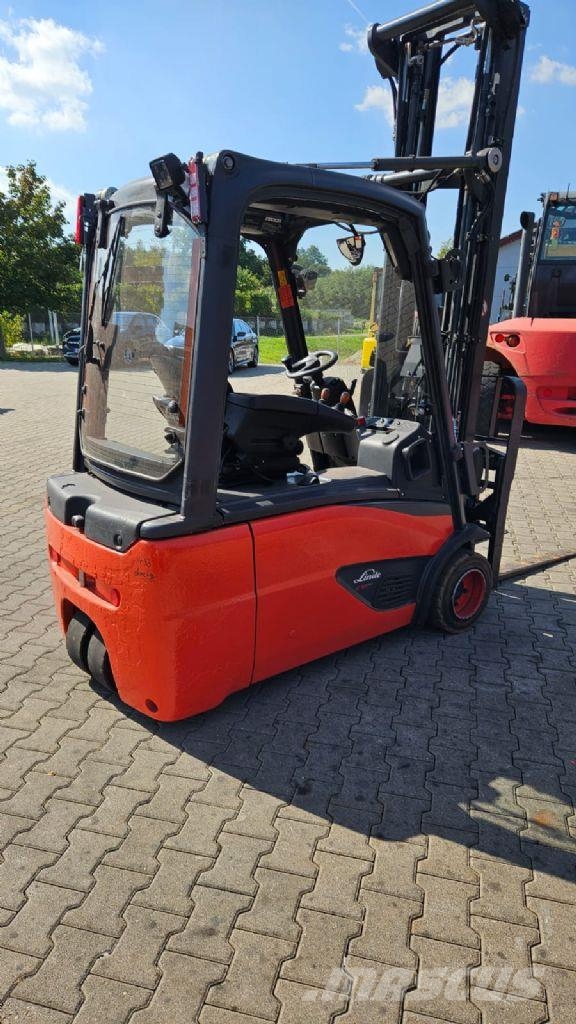 Linde E 18 L-02 电动叉车
