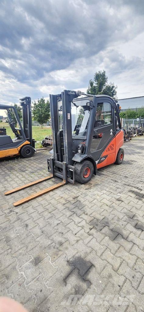 Linde H 25 T-02 LPG forklifts