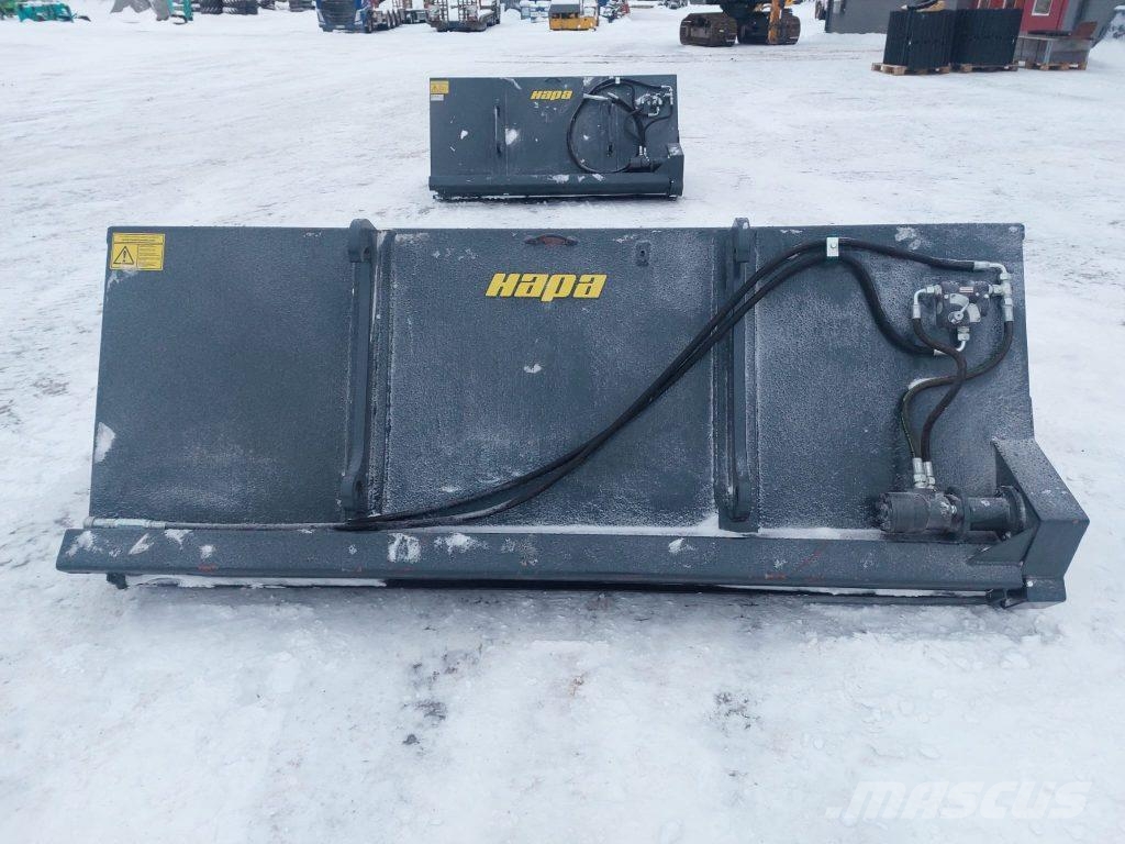 HIEKOITUSKAUHA 2000L HAPA Volvo BM Пескоразбрасывателы