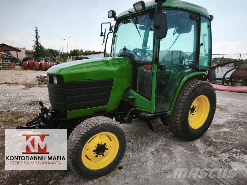 John Deere 4400 HTS Trattori