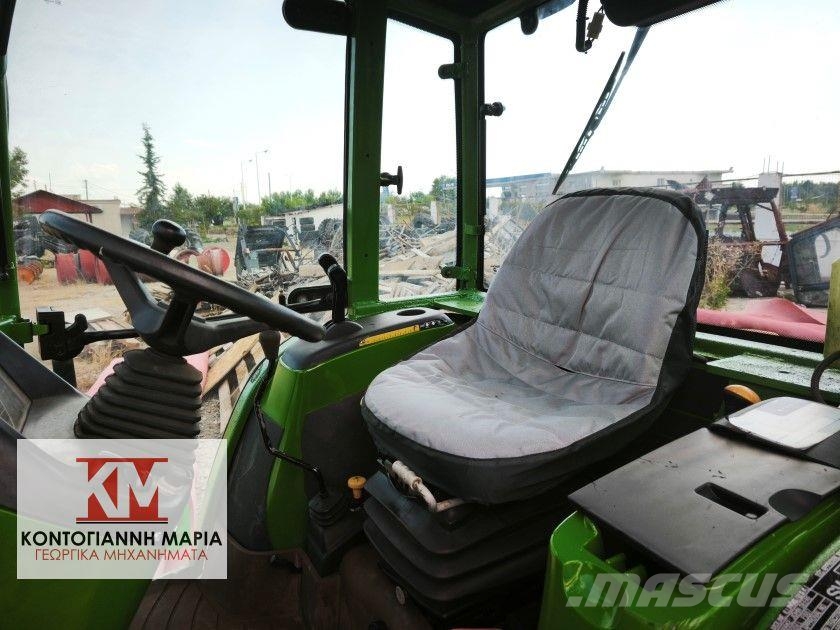 John Deere 4400 HTS Trattori