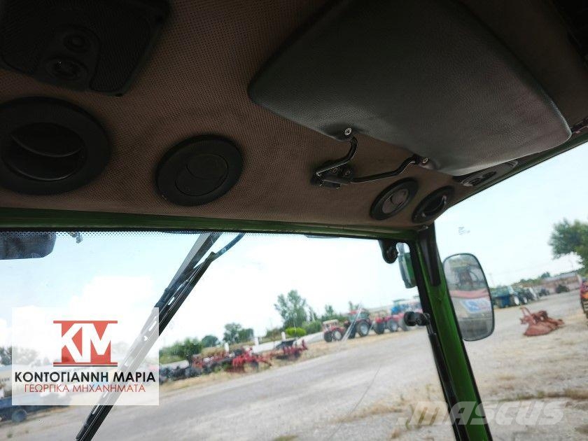 John Deere 4400 HTS Trattori