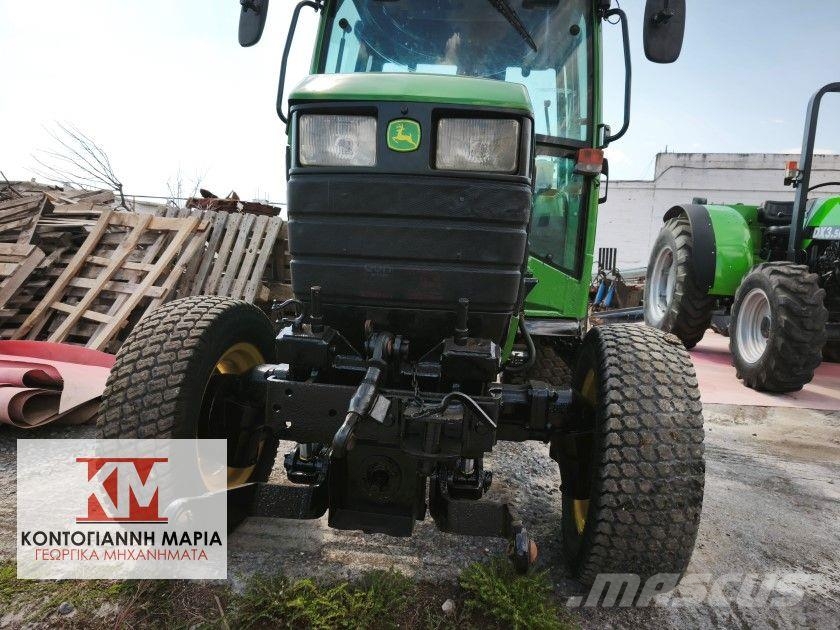 John Deere 4400 HTS Trattori