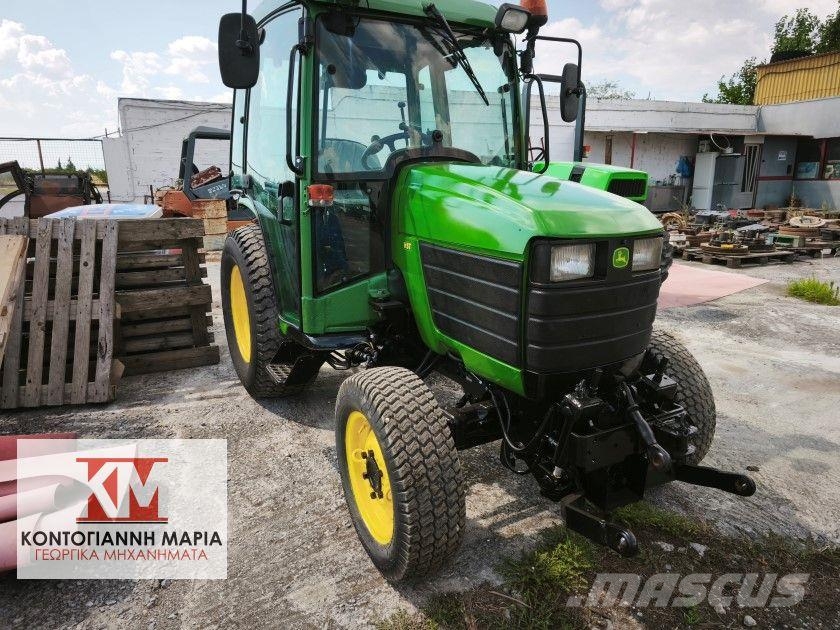 John Deere 4400 HTS Trattori