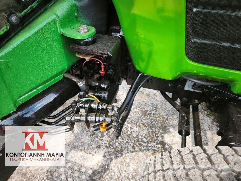 John Deere 4400 HTS Trattori
