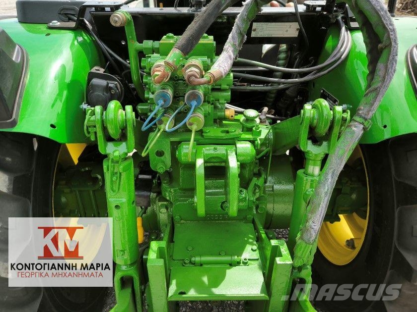 John Deere 5085 GL الجرارات
