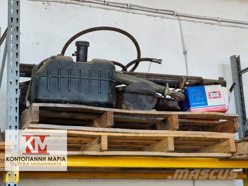 LS 60U الجرارات