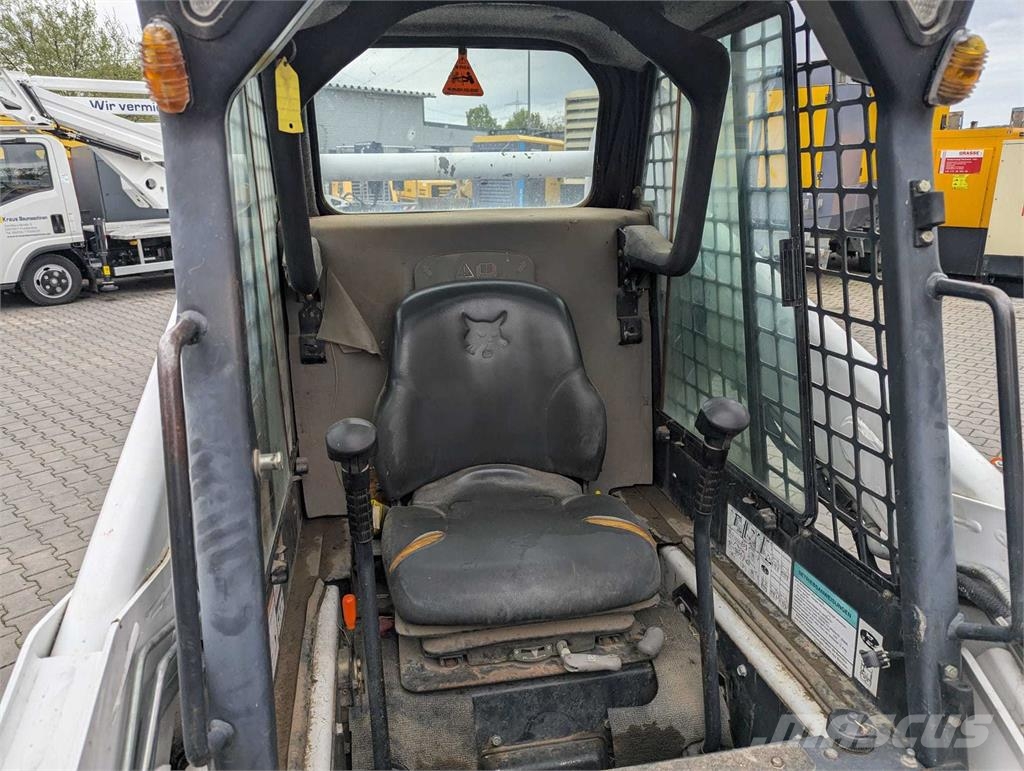 Bobcat 773 Lietoti riteņu kompaktiekrāvēji