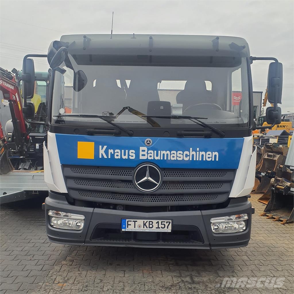 Mercedes-Benz Atego 821K Dreiseitenkipper Otros camiones