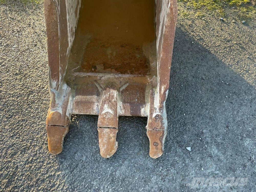 Hill 20ton 2ft digging bucket 80mm pins Łyżki do ładowarek
