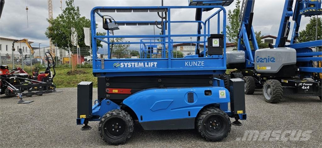 Haulotte Compact12DX Schaarhoogwerkers