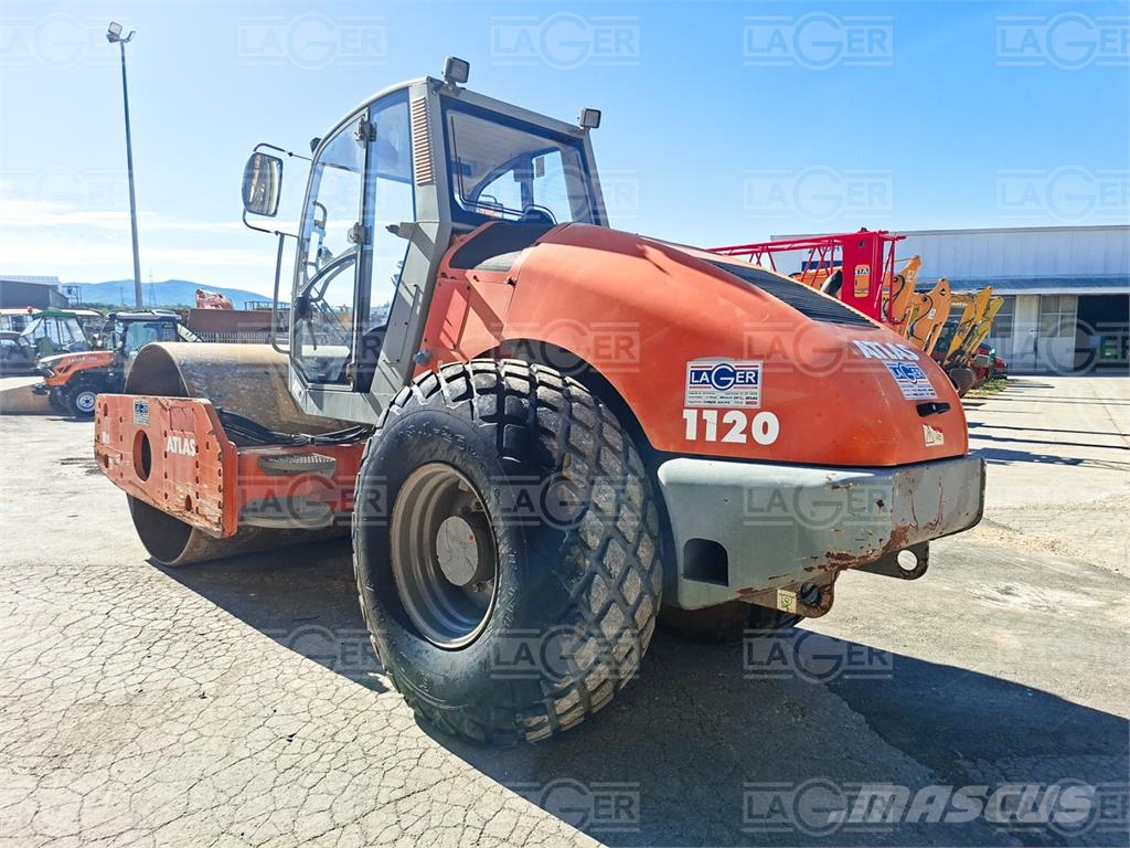 Atlas AW1120 مداحل ثنائية الاسطوانة