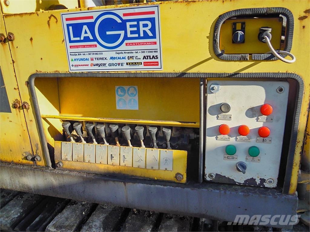 Atlas Copco Mustang 13-F3 Oberflächenbohrgeräte