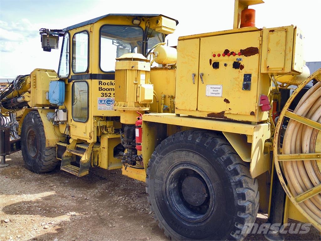 Atlas Copco Rocket Boomer 352S Oberflächenbohrgeräte
