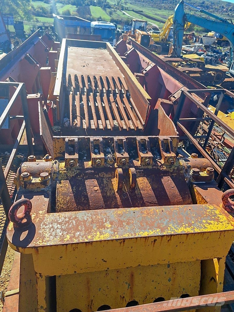Brown LEROX 1050x850 Мобилни трошачки

