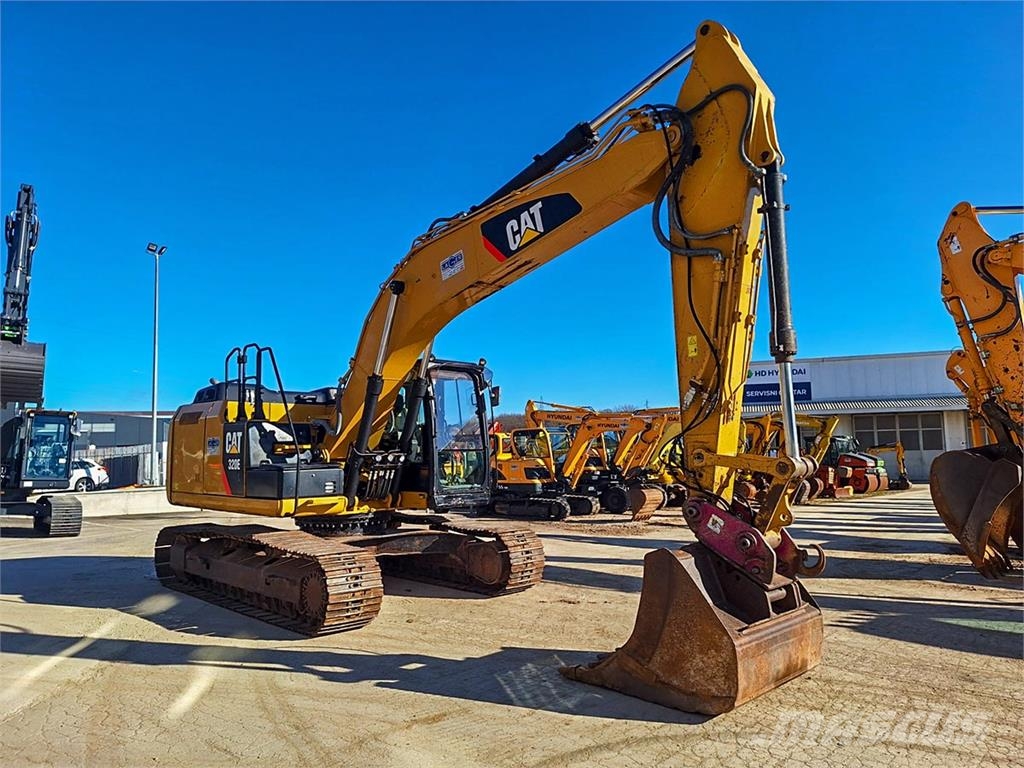 CAT 320E Bageri guseničari