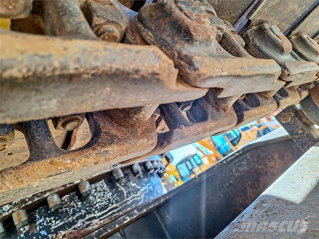 CAT 320E Bageri guseničari