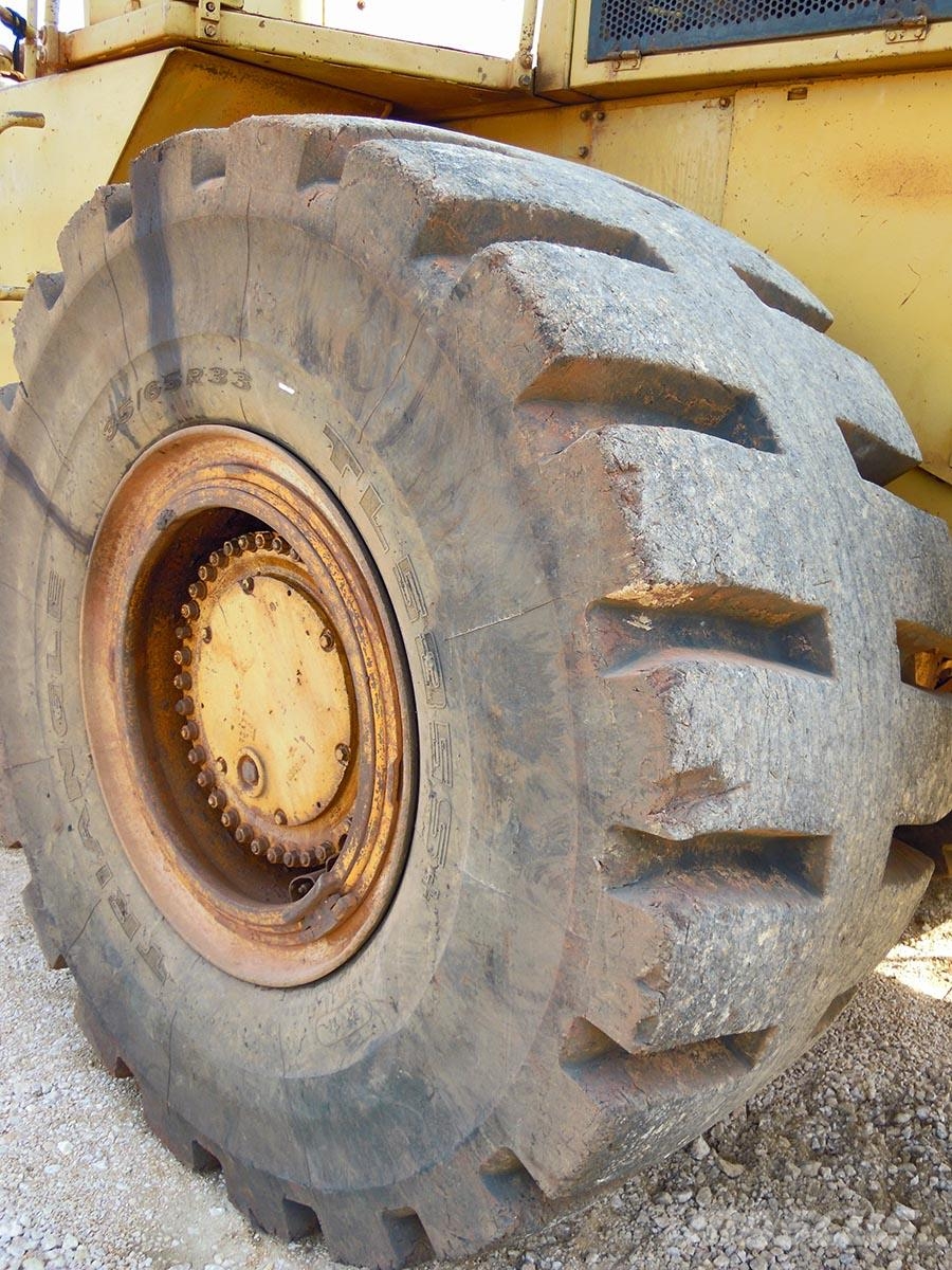 CAT 988B Utovarivači na točkove