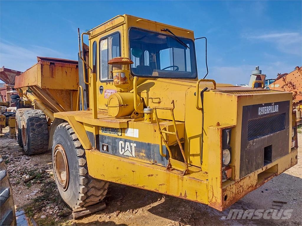 CAT D300B Wozidła przegubowe