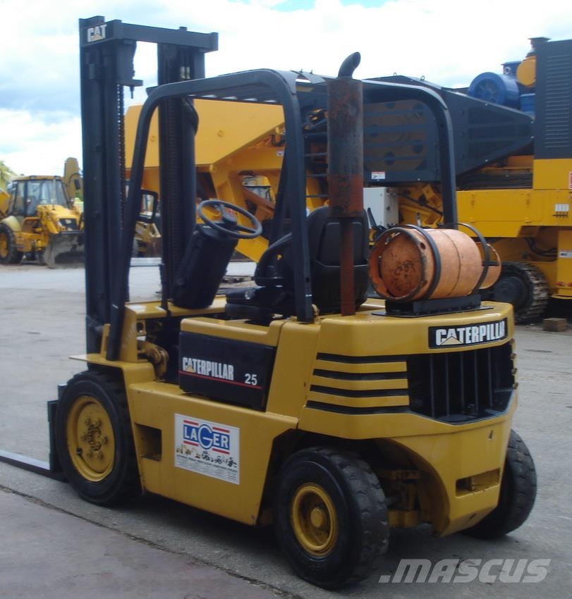 CAT GP25-2 Περονοφόρα ανυψωτικά κλαρκ με φυσικό αέριο LPG