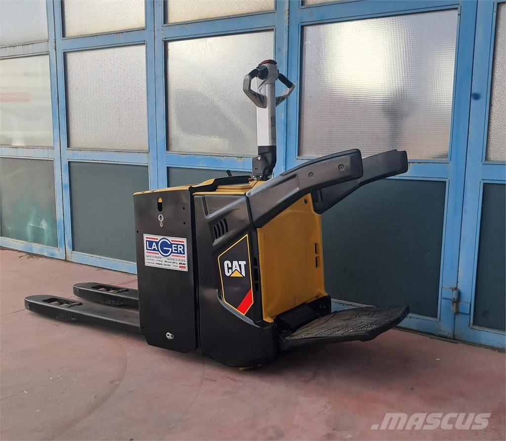 CAT NPV20N2 معدات الرفع منخفض المستوى